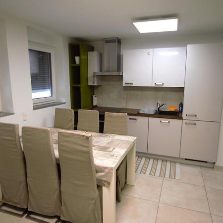 Apartment In Stuttgart Bad Cannstatt/Naehe Stadtion Bagian luar foto